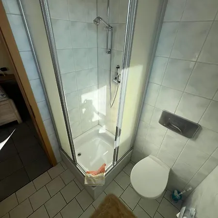 Hennig 塞巴特黑灵斯多夫