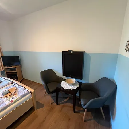 Hennig 塞巴特黑灵斯多夫