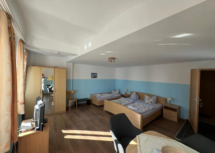 Hennig Apartment *